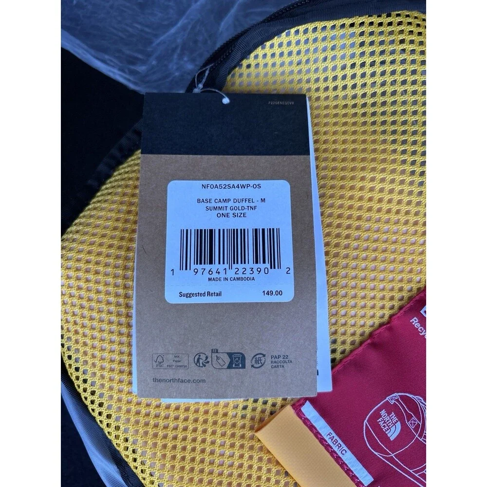 The North Face Base Camp Duffel Bag Medium 71L Summit Gold New w/tag $149 - Picture 4 of 8